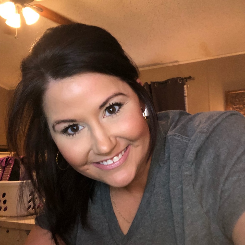 Meet your Posher, Jessica